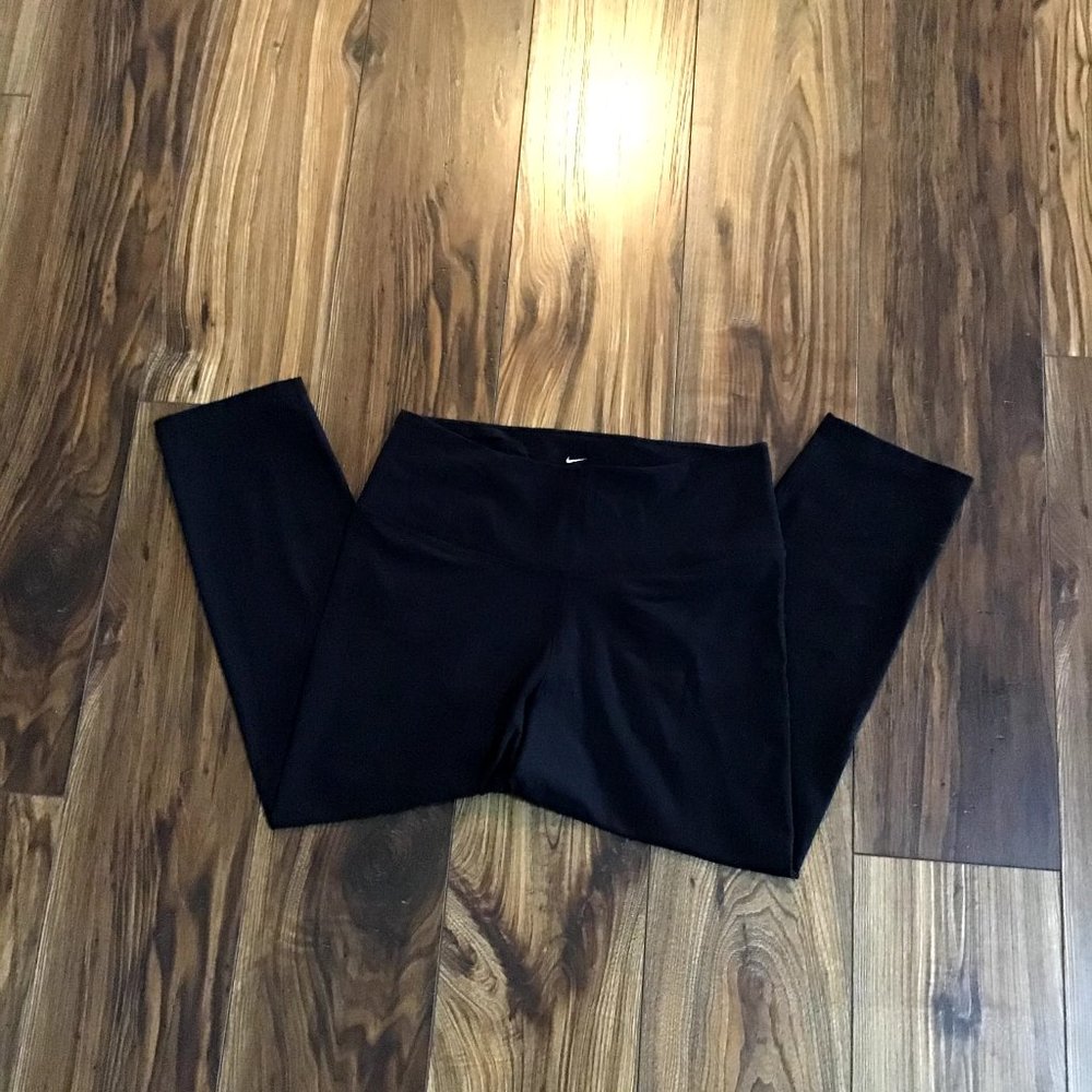 Nike Dri Fit Yoga Pants Leggings